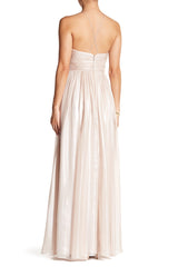 VERA WANG Vestido de noche de chiffon rosa claro. Talla 12