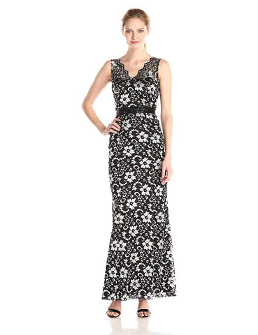 BETSY & ADAM Vestido de encaje floral de gala. Talla 20W
