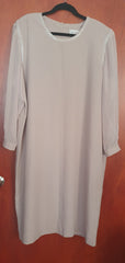 Davinchy Vestido de manga larga con aplicaciones. Talla 44