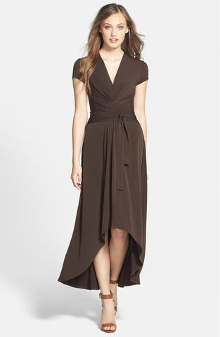 MICHAEL KORS Vestido asimétrico color uva. Talla 6