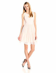 JESSICA SIMPSON Vestido de encaje palo de rosa. Talla 4